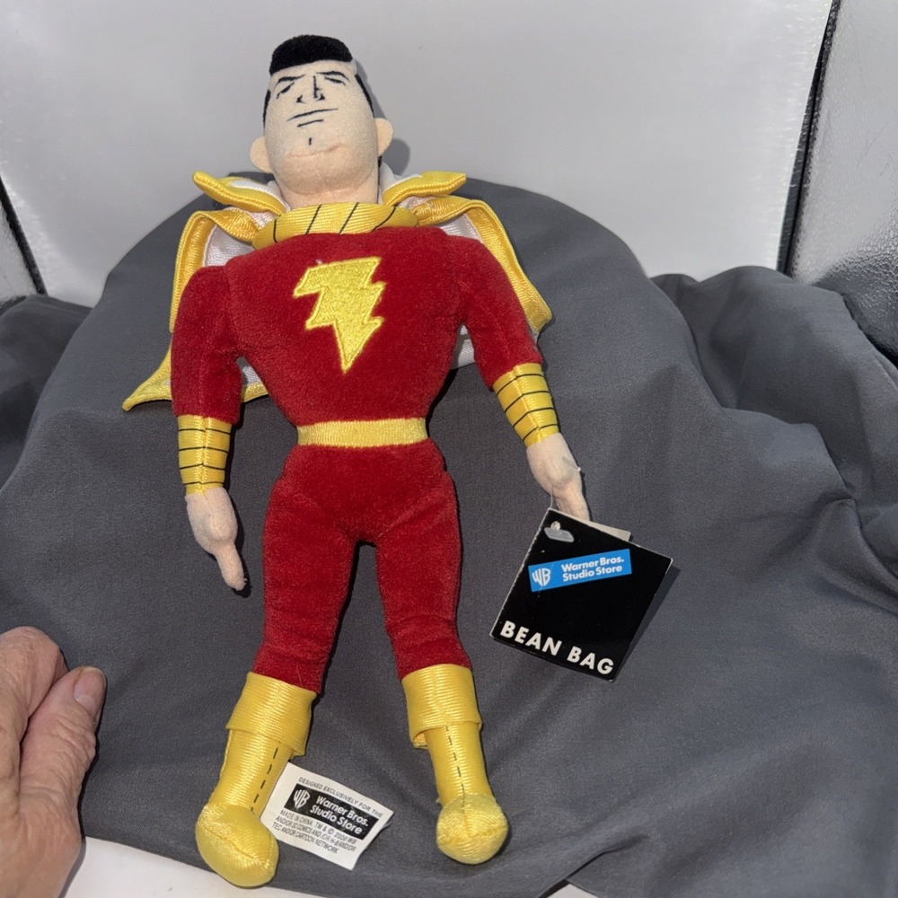 Shazam Bean Bag 10" Plush 2000 Warner Bros. Studio Store / DC Comics New w/tags - Picture 2 of 5